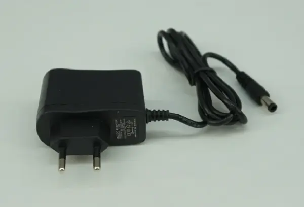 Netzteil 12 V / 1 A für Power Lüfter2 Fach und 4 Fach
